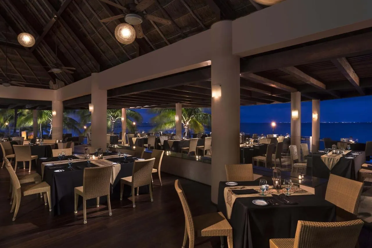 Üdülőközpont U By Grand Fiesta Americana Cancún